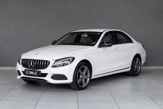 MERCEDES-BENZ C 180 1.6 CGI AVANTGARDE 16V TURBO GASOLINA 4P AUTOMÁTICO MERCEDES-BENZ C 180 1.6 CGI AVANTGARDE 16V TURBO GASOLINA 4P AUTOMÁTICO